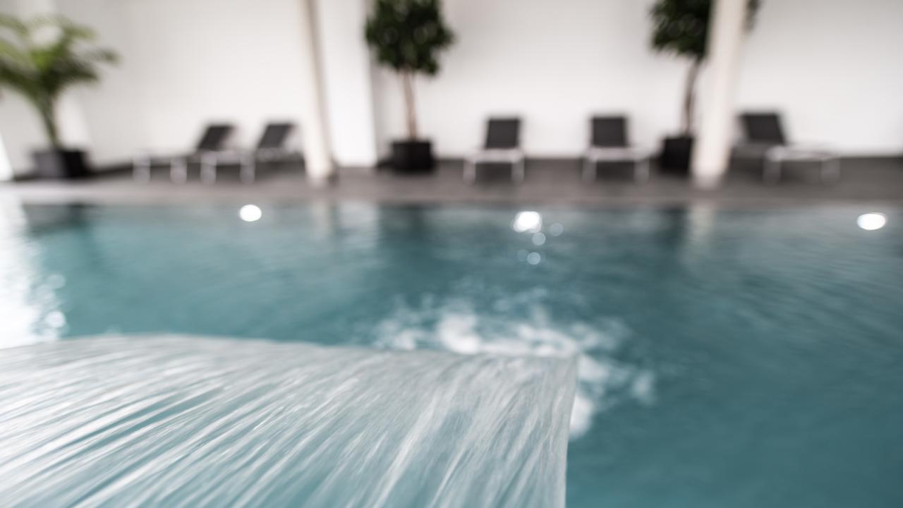 Hotel Absolute Gernsheim Buitenkant foto